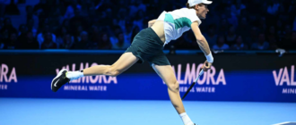 Find the right formula: Novak Djokovic gives advice to Jannik Sinner
